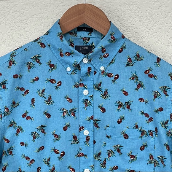 J. Crew Factory blue linen blend pineapple print short sleeve button down shirt - Picture 2 of 4